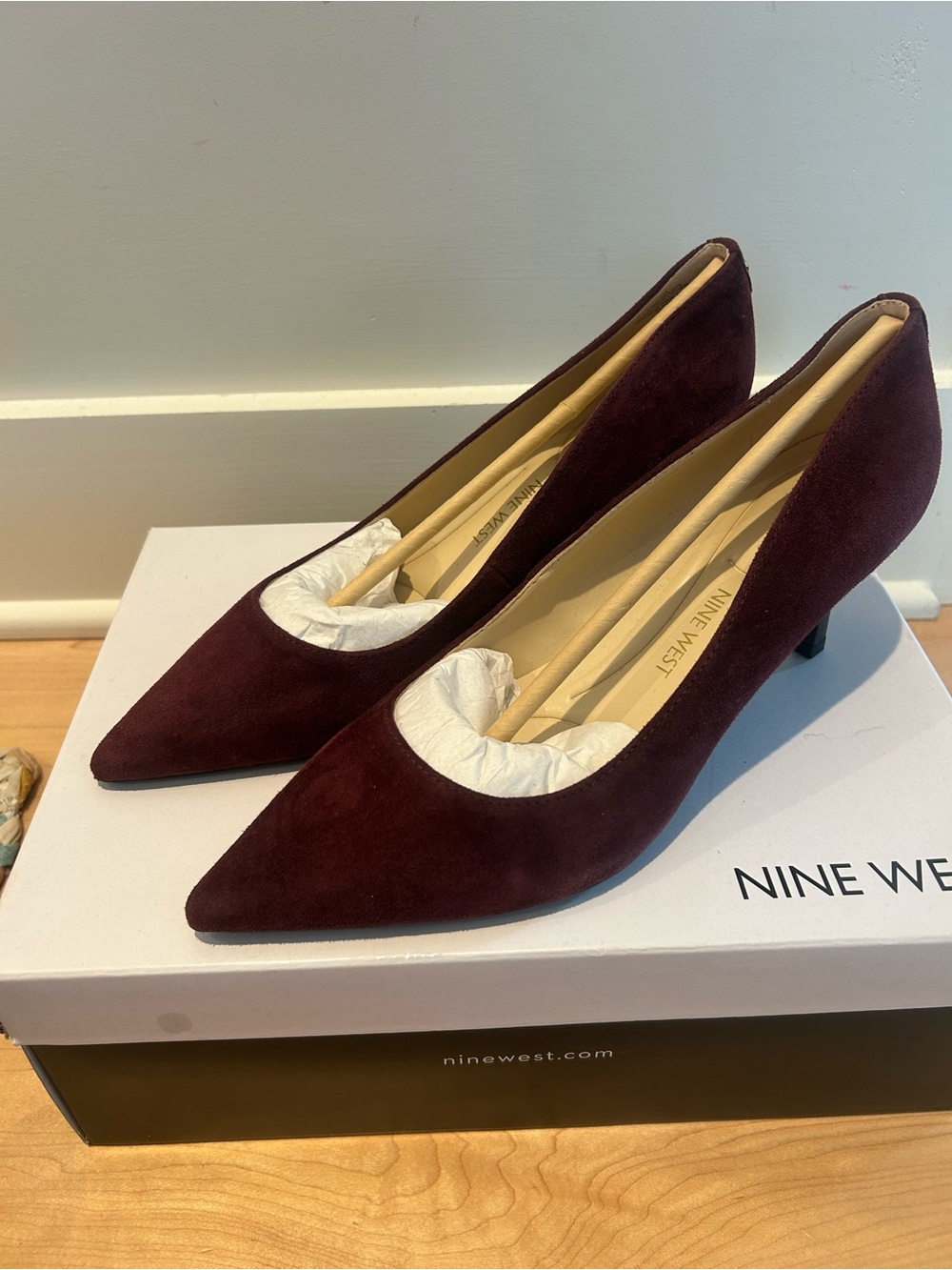 Nine West Burgundy Pointed-Toe Suede Kitten Heels